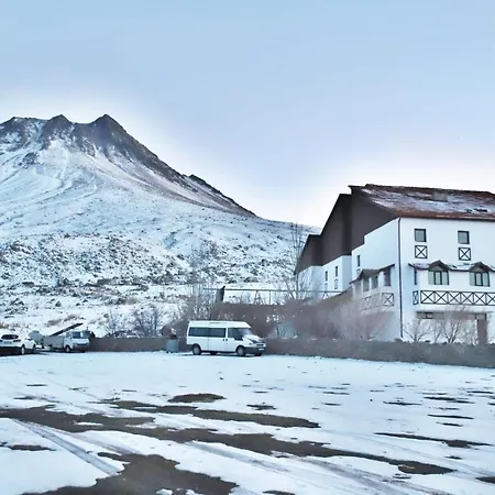 Karbeyaz & Hotell Ihlara