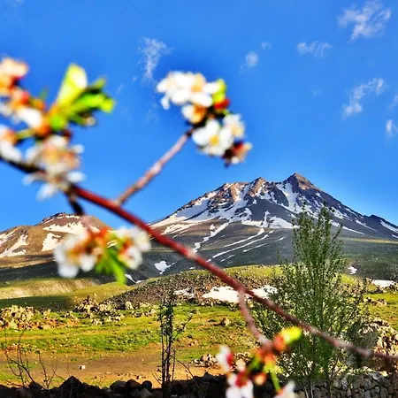Hotel Karbeyaz &