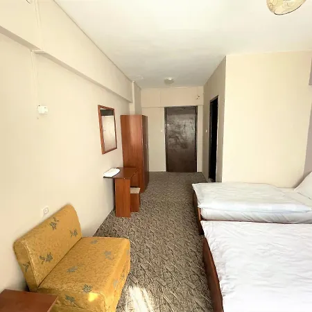 Hotell Karbeyaz & *